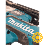 Magnetic dust hose adapter for Makita biscuit joiners and drywall jigsaws.