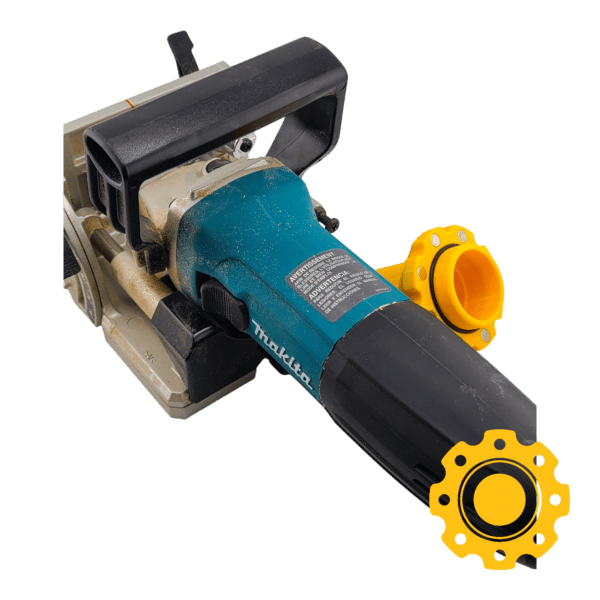 Quality magnetic dust hose adapter for Makita biscuit joiners and drywall jigsaws.